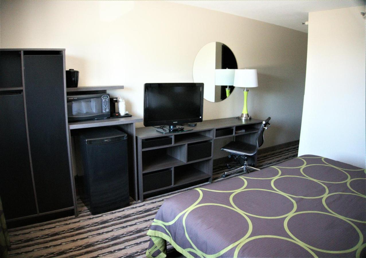 Super 8 By Wyndham Spirit Lake/Okoboji Habitación foto