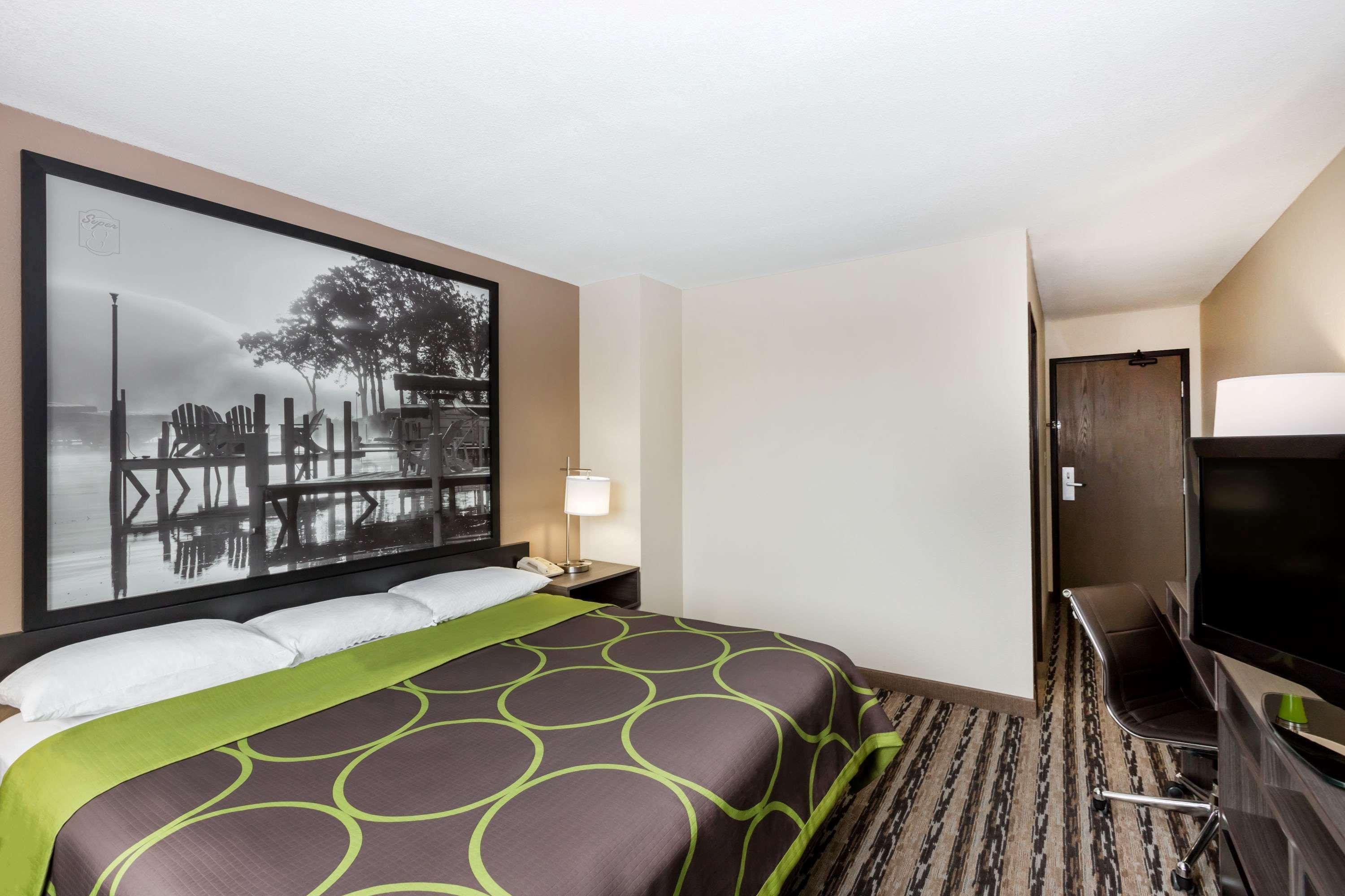 Super 8 By Wyndham Spirit Lake/Okoboji Exterior foto