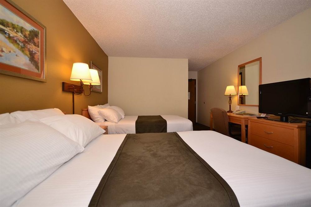 Super 8 By Wyndham Spirit Lake/Okoboji Exterior foto
